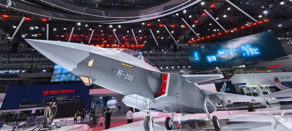 中航官宣歼-20S性能升级，不仅飞得更远，更要改写空战规则