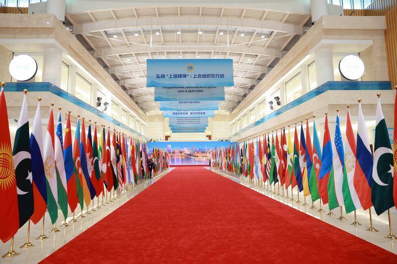 第一观察·瞬间|“合”力向前:上合大家庭的团结与力量