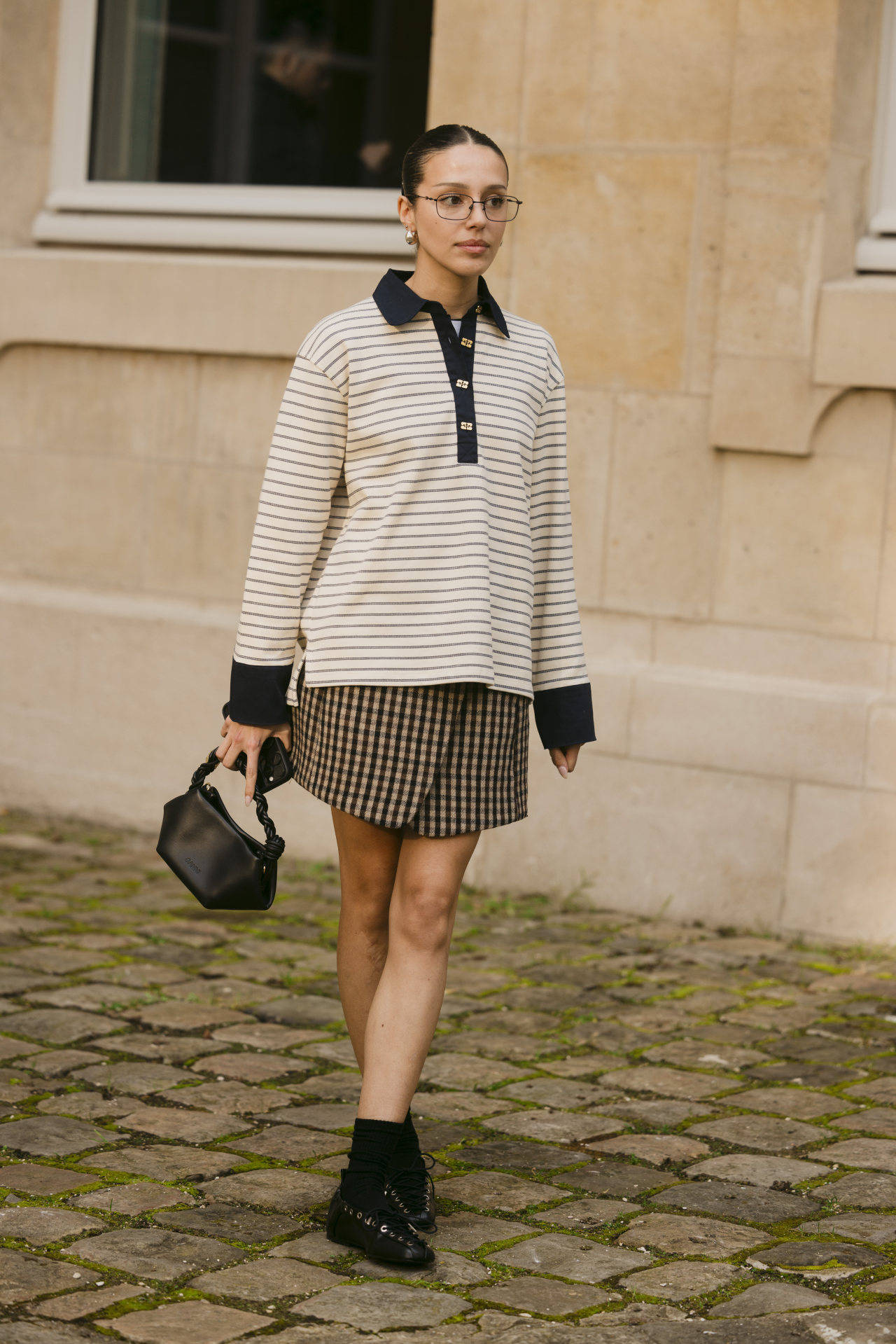 50岁佘诗曼机场街拍秀蛮腰身材绝了<strong></p>
<p>会员虚拟币</strong>！王心凌同样穿法重返18岁