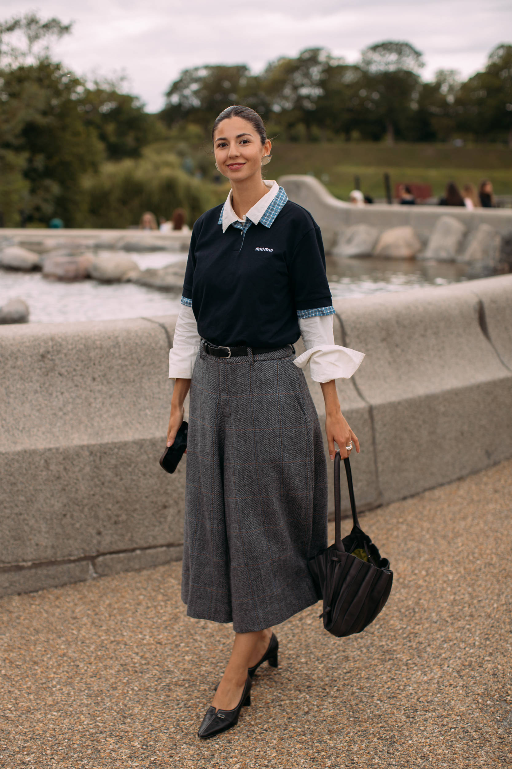 50岁佘诗曼机场街拍秀蛮腰身材绝了<strong></p>
<p>会员虚拟币</strong>！王心凌同样穿法重返18岁