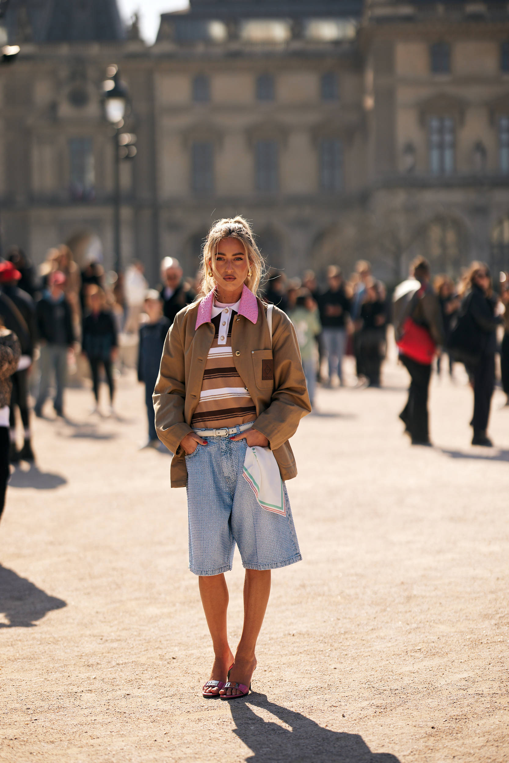 50岁佘诗曼机场街拍秀蛮腰身材绝了<strong></p>
<p>会员虚拟币</strong>！王心凌同样穿法重返18岁