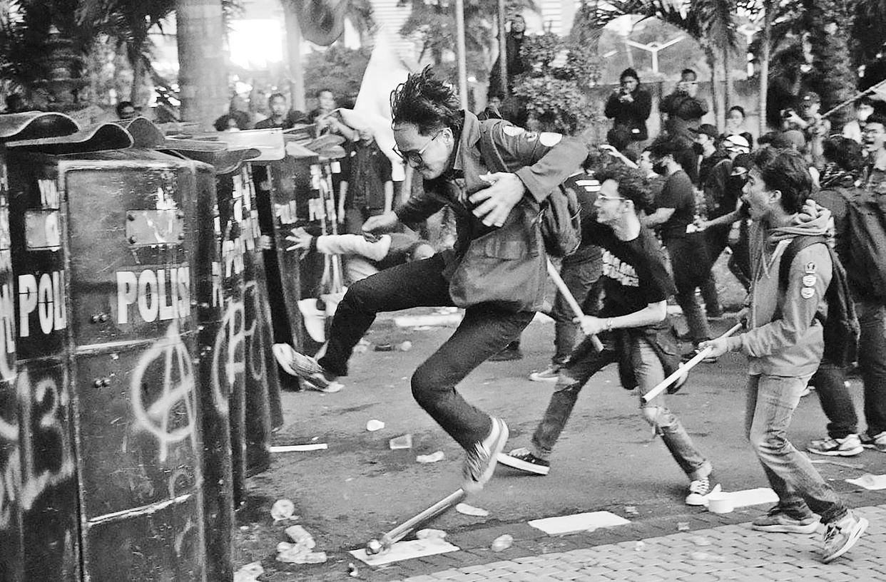 印尼骚乱升级，蔓延至全国