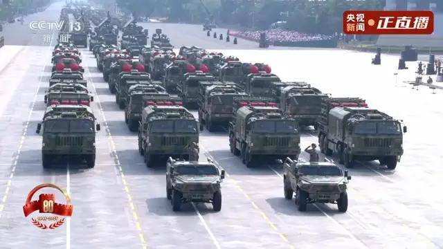 不装了<strong></p>
<p>寿司虚拟币</strong>！一口气看完九三大阅兵武器装备！谁说我们一个也不认识？