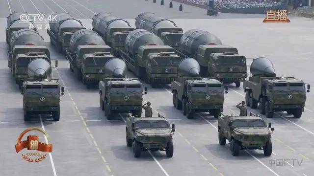 100式坦克<strong></p>
<p>寿司虚拟币</strong>?红旗-29?东风-61?九三阅兵都有哪些亮点?