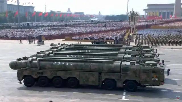 100式坦克<strong></p>
<p>寿司虚拟币</strong>?红旗-29?东风-61?九三阅兵都有哪些亮点?