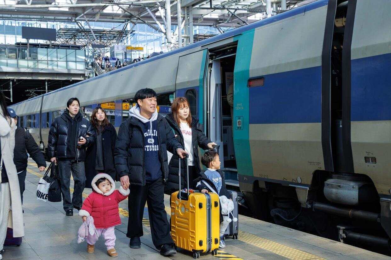 韩国人口萎缩<strong></p>
<p>虚拟币激励</strong>，中小学班级人数为何不减反增?