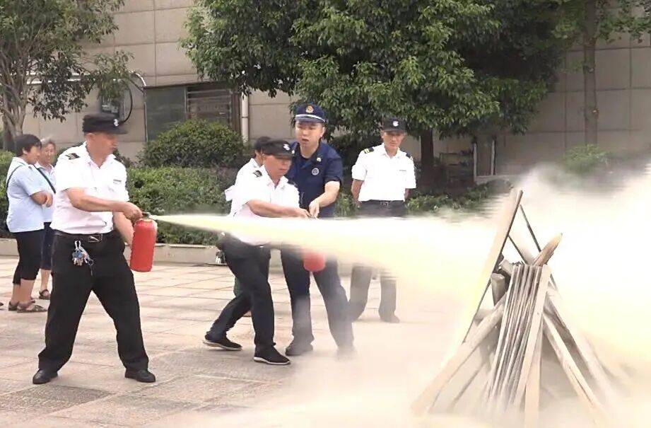 8分钟大逆转！网友：太帅了<strong></p>
<p>虚拟币激励</strong>，申请和这26位“大侠”做邻居！