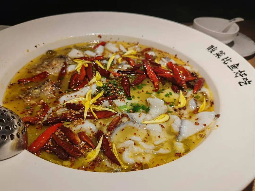 7分钟上齐3道菜<strong></p>
<p>虚拟币动画</strong>，太二酸菜鱼“活鱼现做”遭质疑！客服：只有“鲜活门店”是活鱼现杀