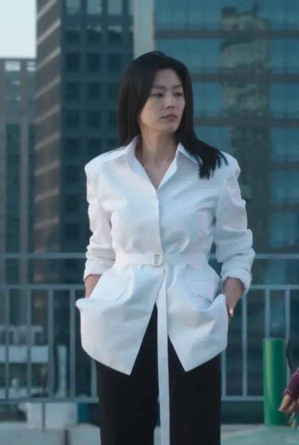 44岁要去“竞选总统”的全智贤<strong></p>
<p>虚拟币动画</strong>，穿衣风格都变了！