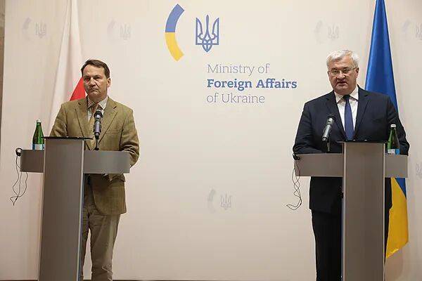 俄媒称无人机事件是做局<strong></p>
<p>虚拟币动画</strong>，波兰同意北约驻军，德法荷等国派战机和“爱国者”导弹