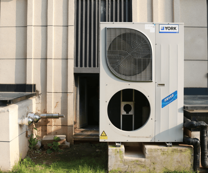 大连男子入住新居后<strong></p>
<p>虚拟币动画</strong>，一家人被嗡鸣声扰得无法入睡，竟是因邻居安装了空气能外机……