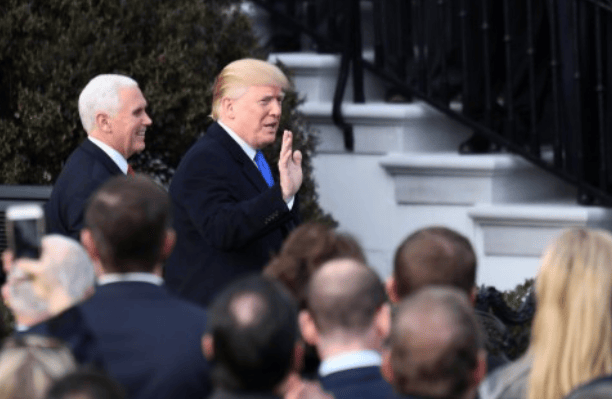 美国改口了<strong></p>
<p>虚拟币锁金</strong>，不承认“台湾地区属于中国”，关键时刻董军防长发出统一强音：解放军随时准备着！