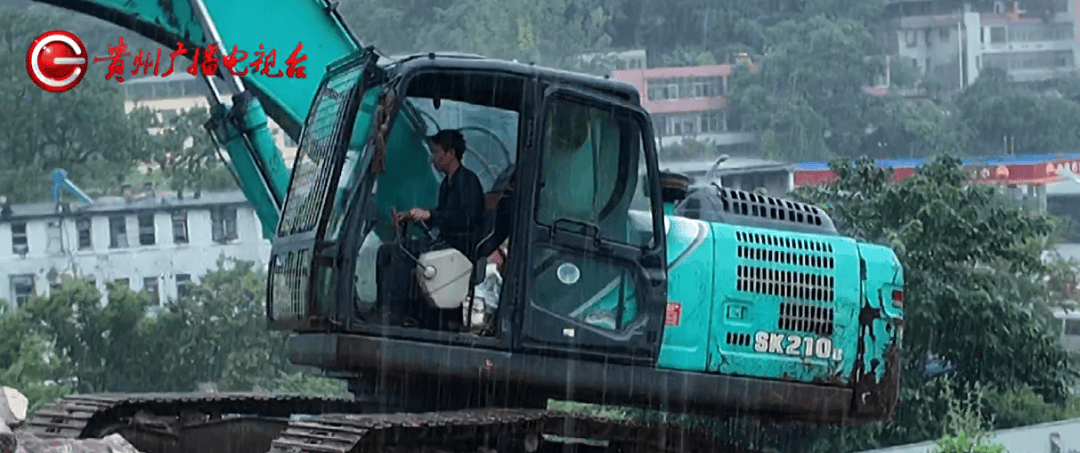 心酸！12岁男孩“独居”贵阳一安置房内<strong></p>
<p>虚拟币锁金</strong>，父亲回应：迫于无奈，因为……