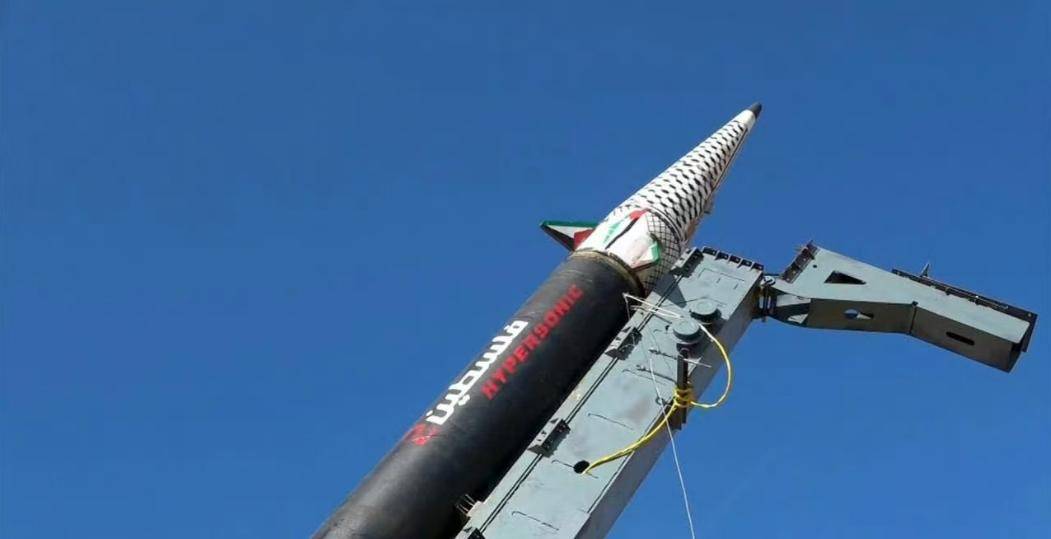 一声巨响<strong></p>
<p>虚拟币锁金</strong>,胡塞用导弹证实,卡塔尔被炸是沙特不开火,美军不拦截