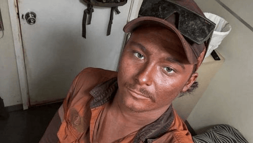 23岁澳大利亚1米78男子淹死在印尼1米5深泳池<strong></p>
<p>虚拟币贸易</strong>,遗体送回国心脏丢失,出现多处割伤和瘀痕