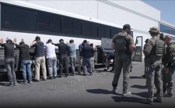 金钟:一旦特朗普掌握了这个“撒手锏”<strong></p>
<p>虚拟币贸易</strong>,影响将远超议息会议决策