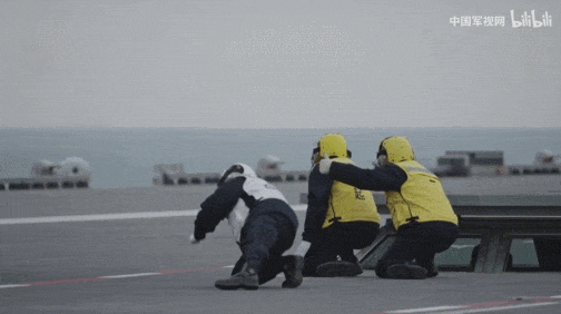 美国成了笑话:歼-35成人类首款电磁弹射五代机<strong></p>
<p>虚拟币提款</strong>,美军在干啥?