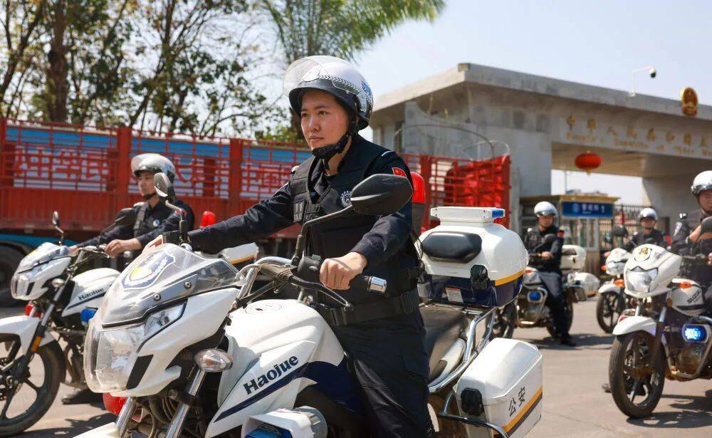 “看到妈妈46个未接来电<strong></p>
<p>带虚拟币</strong>，心像被重锤击中”