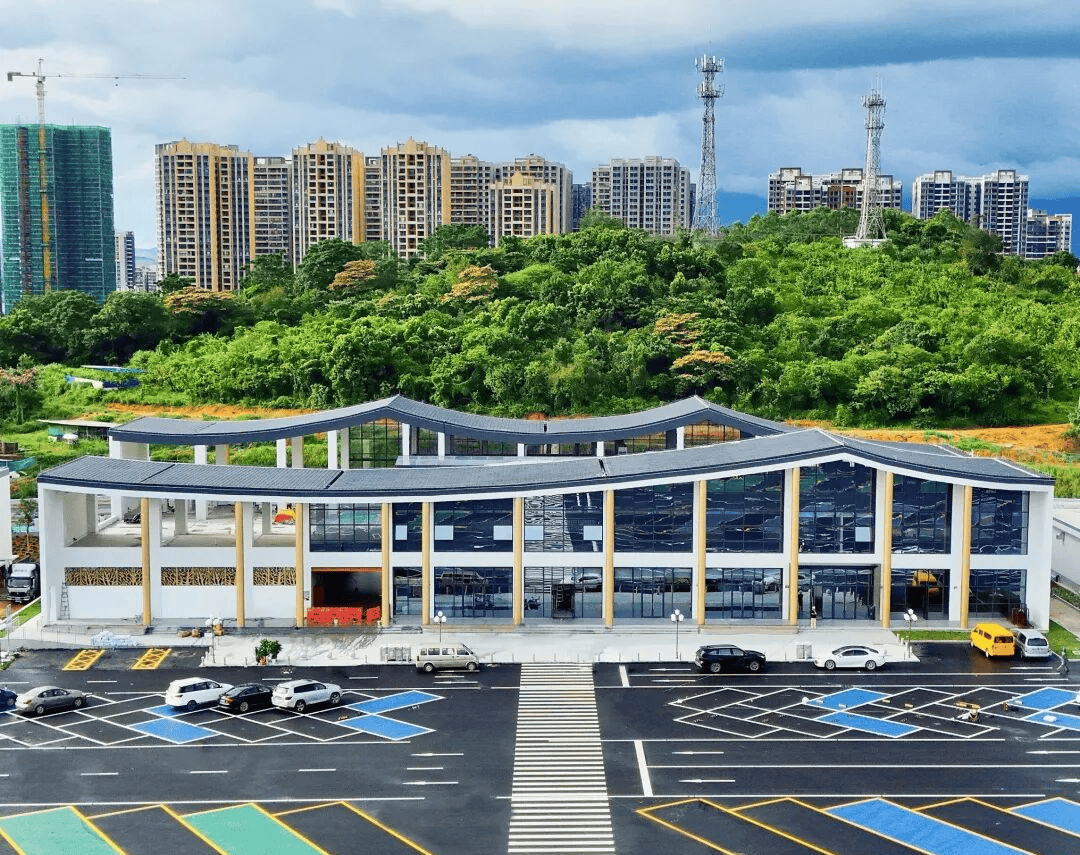 “不亚于春节回家”！凌晨5点<strong></p>
<p>3Q虚拟币</strong>，深圳有人已经堵在路上……