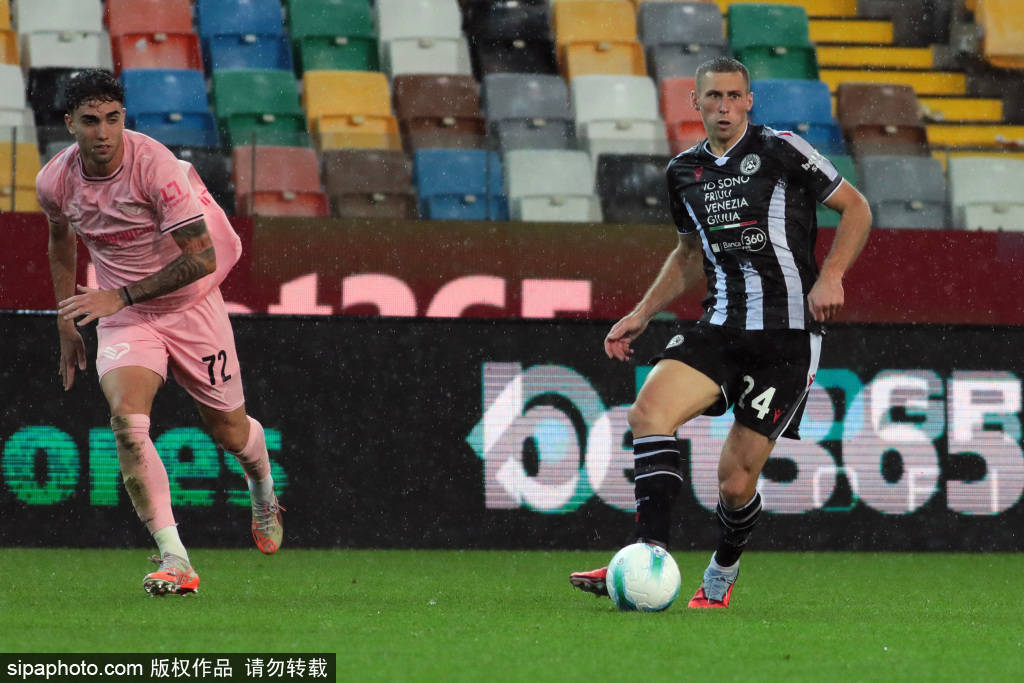 卡纳瓦罗新挑战:52岁意大利传奇出任乌兹别克斯坦主帅<strong></p>
<p>虚拟币流量</strong>,国足梦碎