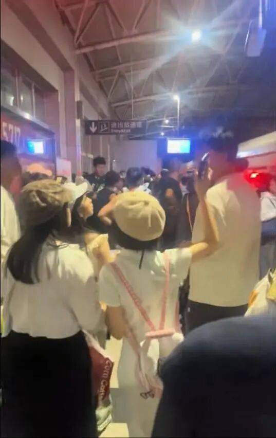 大连地铁发生故障停运一小时<strong></p>
<p>虚拟币流量</strong>，目击者称看到120和警车，工作人员否认列车和人相撞，故障原因在落实中