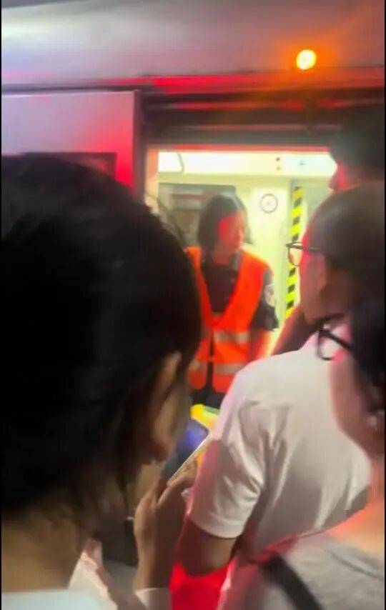 大连地铁发生故障停运一小时<strong></p>
<p>虚拟币流量</strong>，目击者称看到120和警车，工作人员否认列车和人相撞，故障原因在落实中