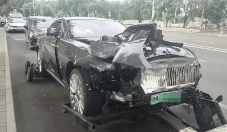 比亚迪车主多处骨折<strong></p>
<p>MM虚拟币</strong>,其妻发声:往后日子不知怎么过!陈震车祸后再度致歉