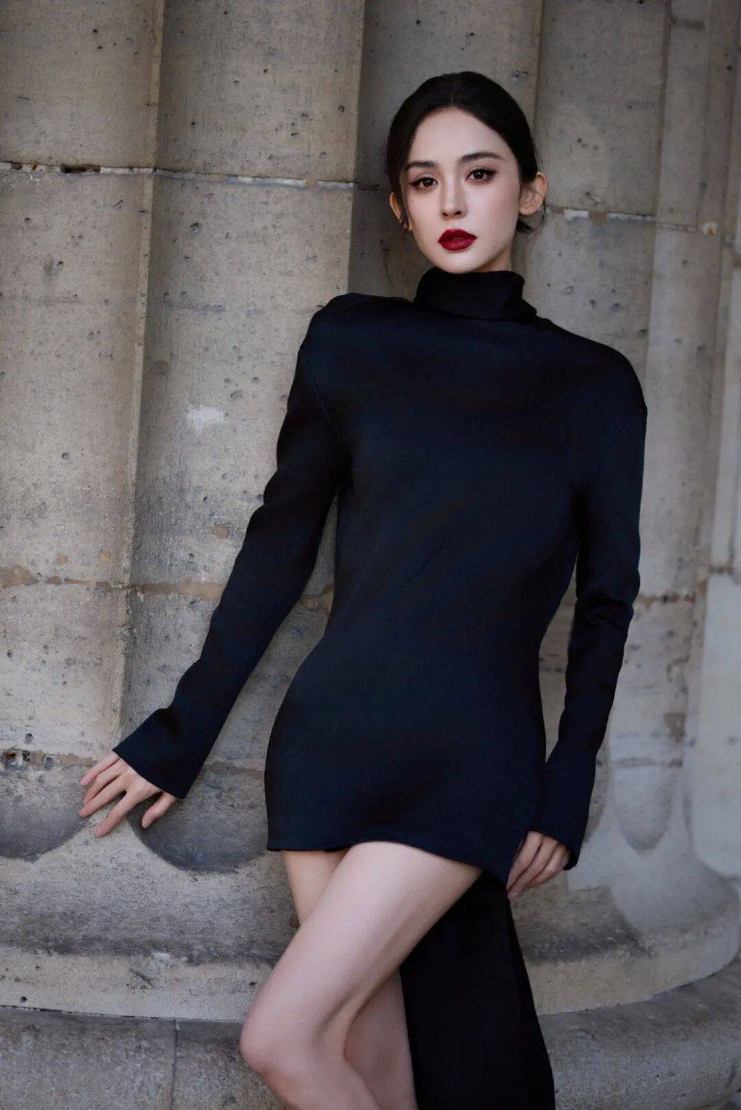 时装周上的女明星<strong></p>
<p>MM虚拟币</strong>,秋冬氛围感一键封顶!