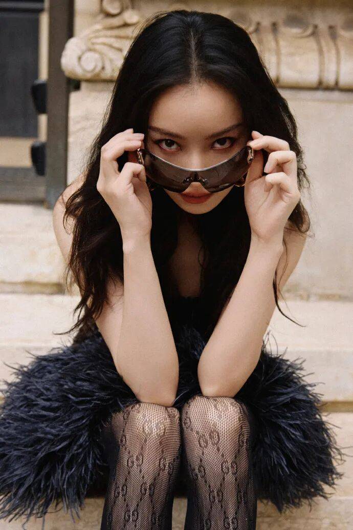 时装周上的女明星<strong></p>
<p>MM虚拟币</strong>,秋冬氛围感一键封顶!