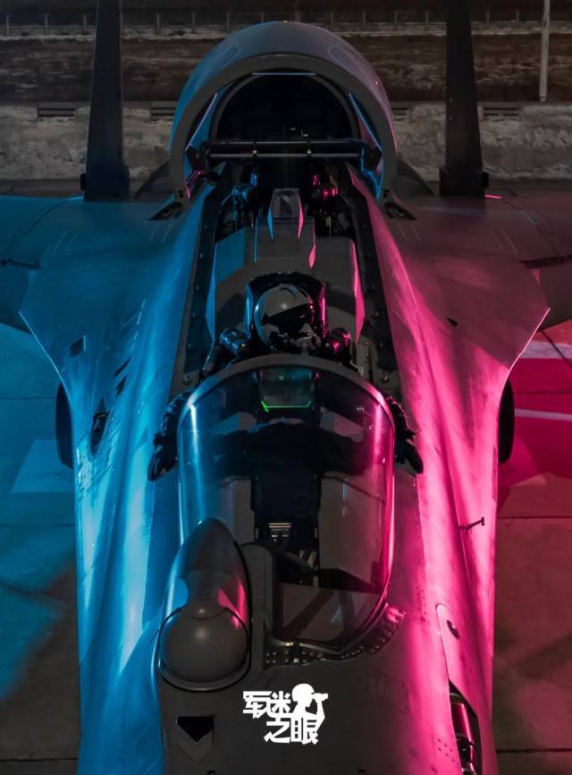 你没听错<strong></p>
<p>挖数字货币</strong>！“歼-16没有短板”