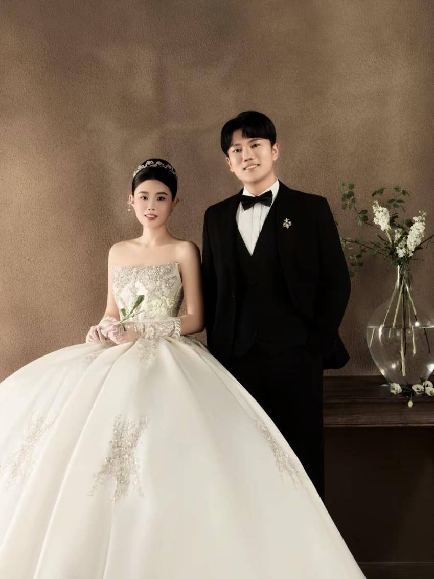 “千万富翁”解克锋儿子解清帅将举办婚礼<strong></p>
<p>有哪些数字货币</strong>,解克锋:很开心,邀请了部分寻亲家长参加