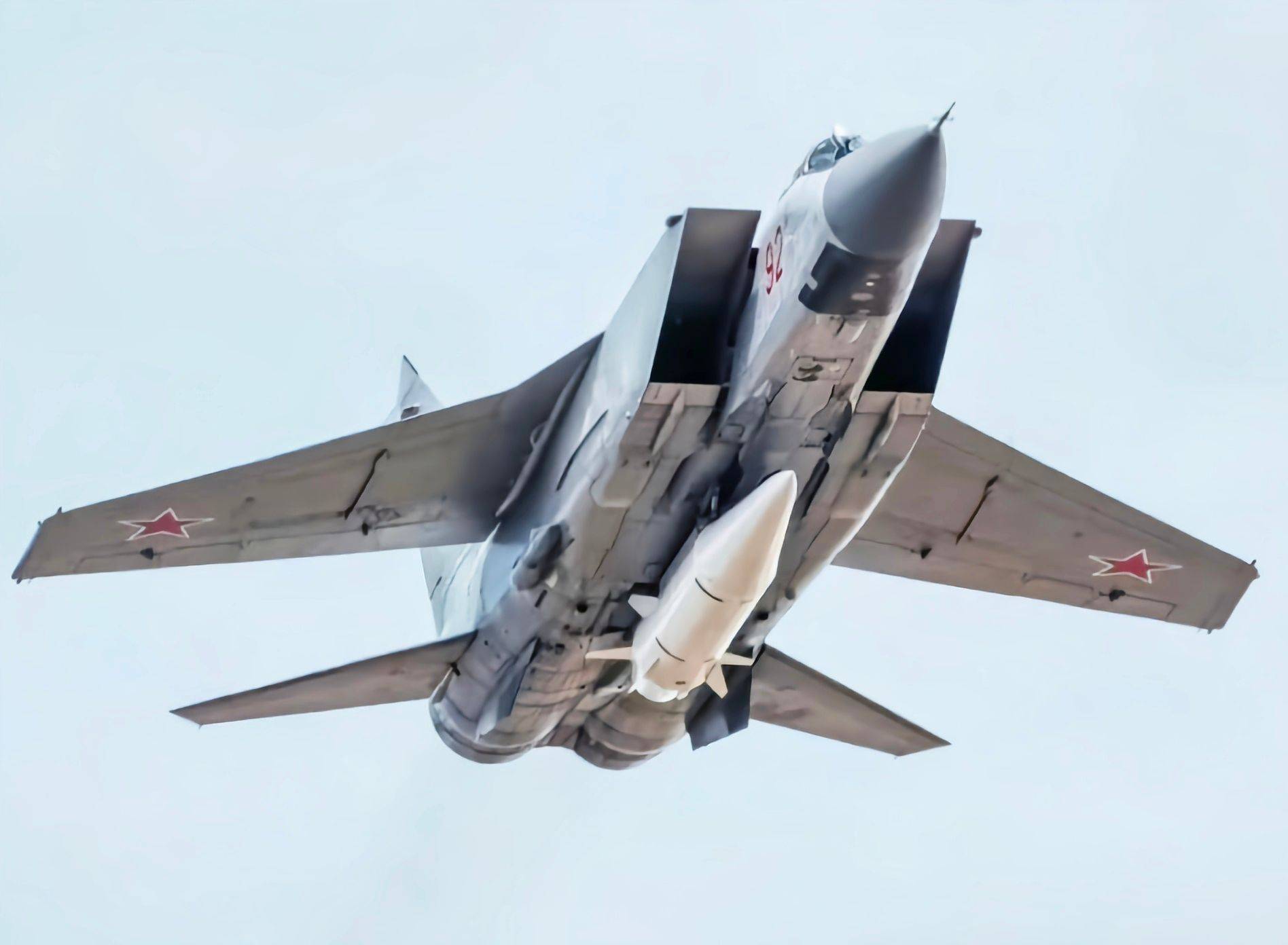 “爱国者”变成废铁<strong></p>
<p>有哪些数字货币</strong>,乌军开始被俄弹道导弹暴打,突防概率100%