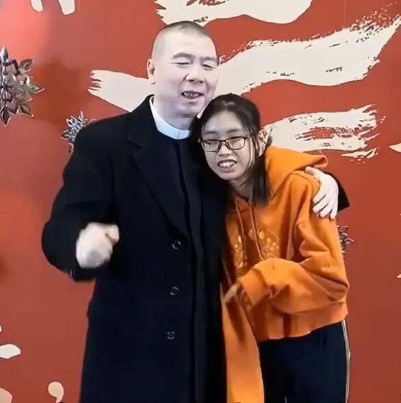 考古|冯小刚带女儿去陈思诚工作室!开个人账号还读影视专业<strong></p>
<p>数字货币有哪些</strong>,她也要“女承父业”吗?
