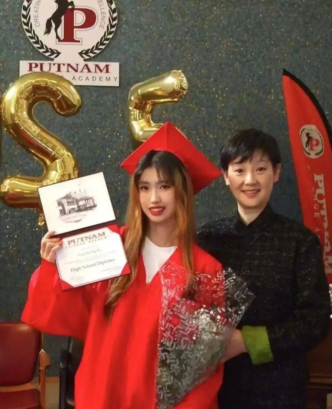 考古|冯小刚带女儿去陈思诚工作室!开个人账号还读影视专业<strong></p>
<p>数字货币有哪些</strong>,她也要“女承父业”吗?