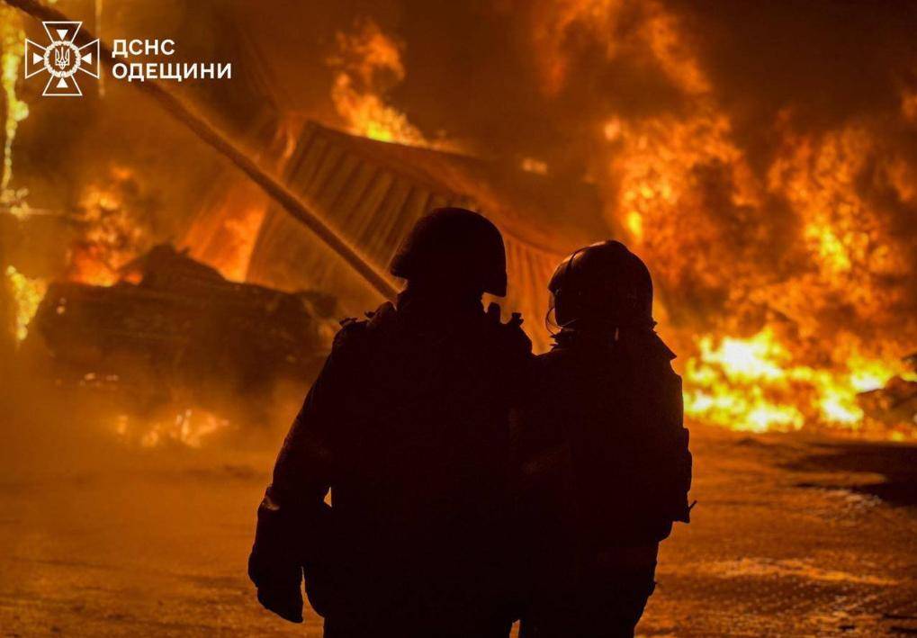 炸了一夜<strong></p>
<p>国际数字货币</strong>，俄军大轰炸，基辅大停电：俄乌战争3年，普京太仁慈了