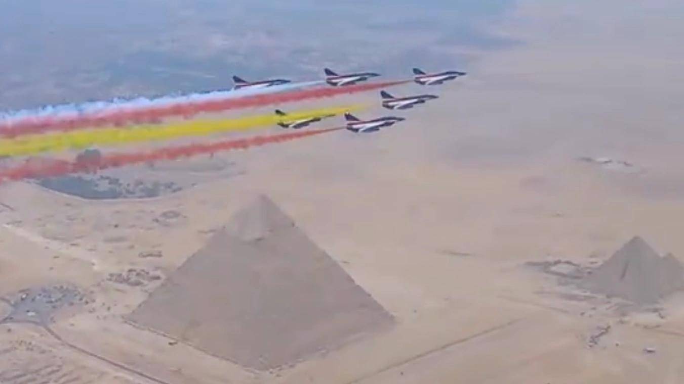 怕被歼10抢单了?美媒:暂停八年后<strong></p>
<p>买数字货币</strong>,法国紧急向埃及交付阵风战机