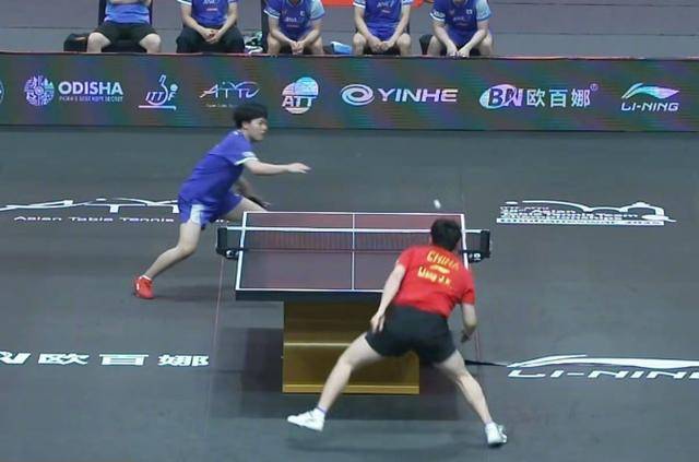 逆转获胜！国乒男团3比2击败日本队晋级决赛