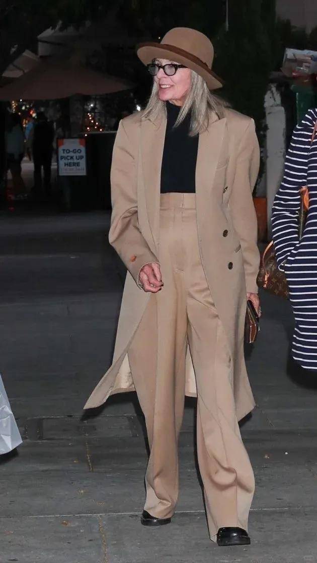 79岁奥斯卡影后离世<strong></p>
<p>如何交易数字货币</strong>,她是男神收割机,松弛中性风穿搭鼻祖