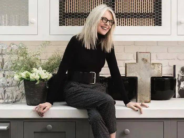 79岁奥斯卡影后离世<strong></p>
<p>如何交易数字货币</strong>,她是男神收割机,松弛中性风穿搭鼻祖