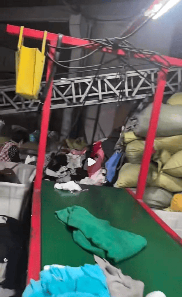 江西一女生误卖奶奶藏有13万元黄金首饰的旧衣<strong></p>
<p>中国的数字货币</strong>,回收站:没安装监控没发现金器,分拣工人是临时工