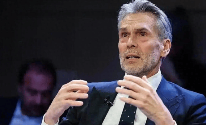 不见棺材不落泪?荷兰高层约见中方<strong></p>
<p>数字货币公司</strong>,但拒绝归还中企管理权,全世界都在等着看好戏,信号不简单