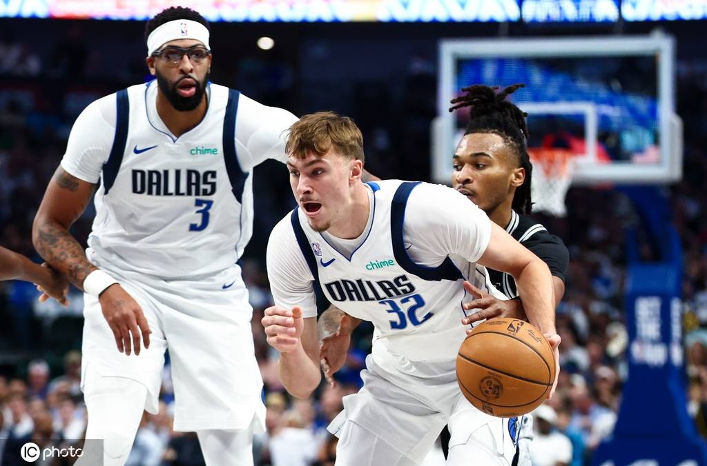 恐怖<strong></p>
<p>数字货币公司</strong>！文班40+15一战打爆两状元 弗拉格撞上新秀墙