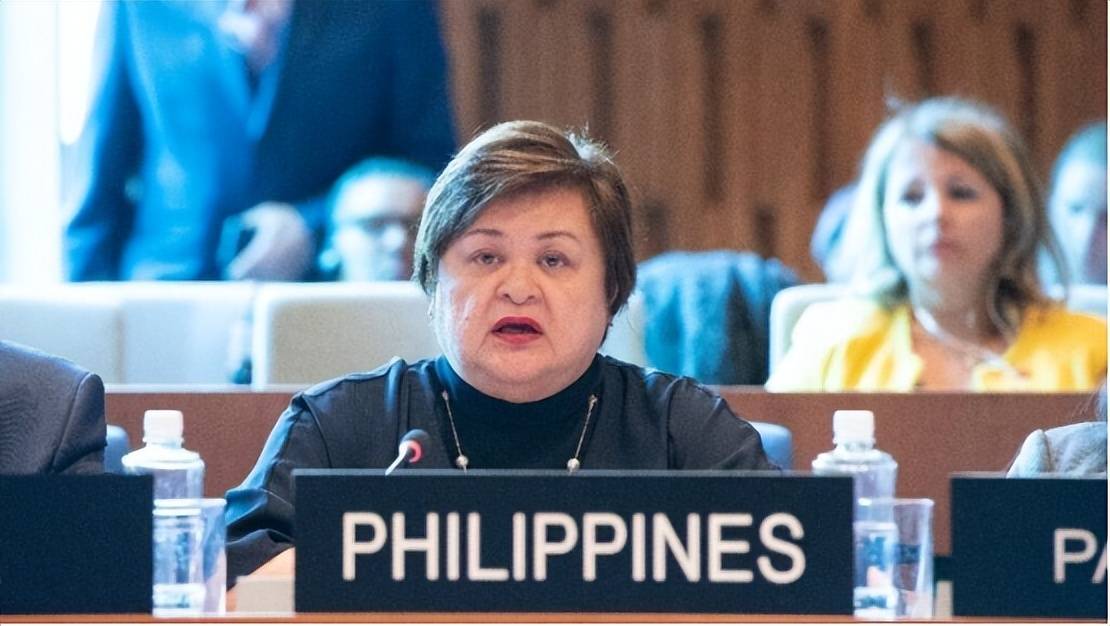 黄岩岛突现一道神秘白线<strong></p>
<p>数字货币分析</strong>，菲看到卫星图像顿感不妙，中方的不寻常举动，让菲律宾绷不住