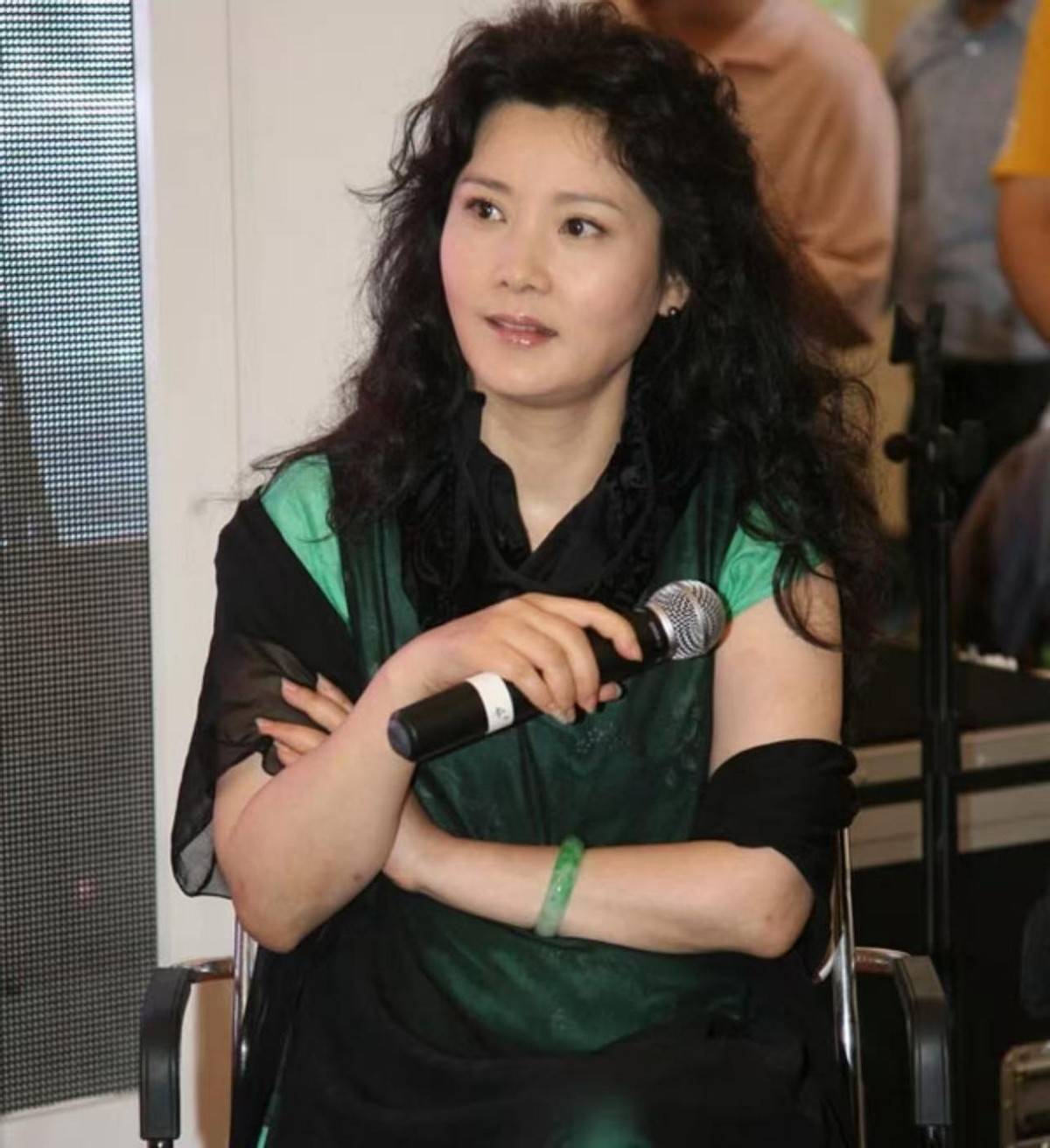 何赛飞怒斥张柏芝后道歉：<strong></p>
<p>数字货币软件</strong>我这个人脾气急并非针对人