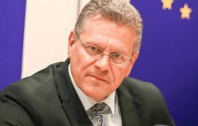 荷兰不付出点代价<strong></p>
<p>数字货币软件</strong>,这事绝不会善了!安世中国留下一封信,拒绝美元结算,欧盟一通电话打往北京