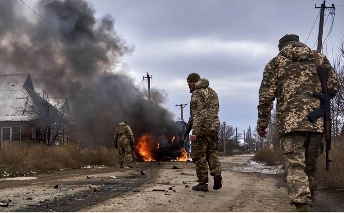 俄军在前线取得重大胜利<strong></p>
<p>数字货币软件</strong>，1.5万名乌军遭围歼，普京突然下令，保护投降乌军！