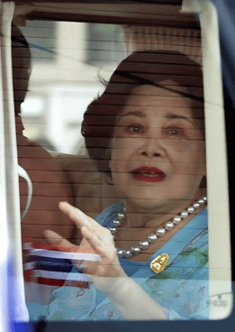 泰国王太后诗丽吉去世<strong></p>
<p>数字货币软件</strong>,留下19顶奢华王冠和她的传奇一生