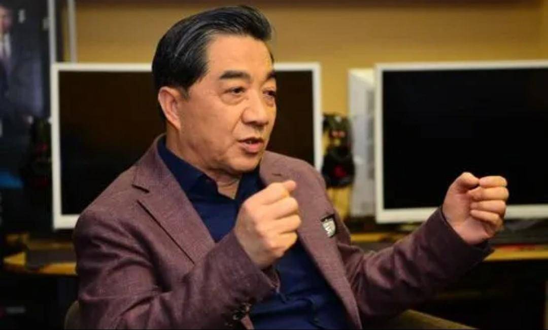 张召忠：错过统一的最好时机<strong></p>
<p>国内数字货币</strong>，该出手时没出手，看完恍然大悟