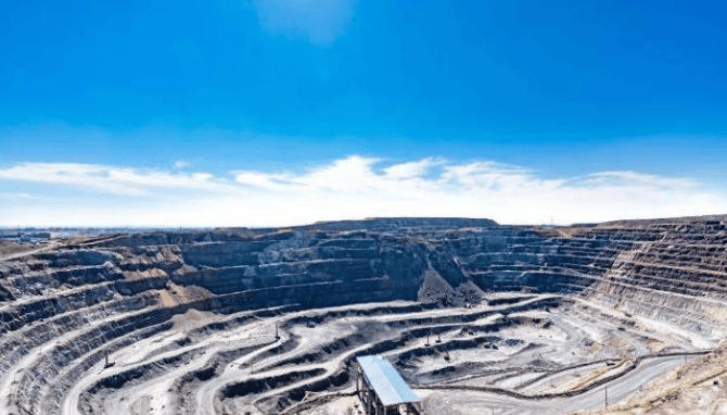 中国被做局了?刚拿下稀土大单<strong></p>
<p>数字货币监管</strong>,特朗普又要开“第二枪”,全球收到通告,对外释放信号非同寻常