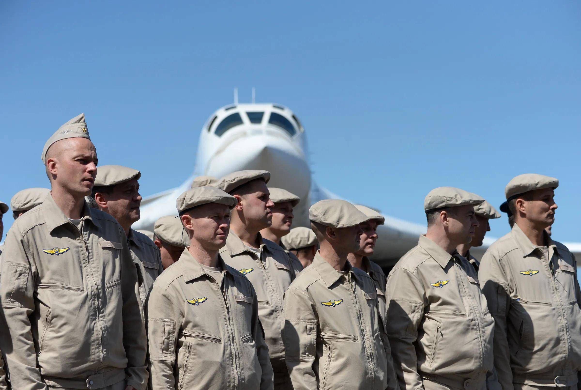 俄大运日夜运兵<strong></p>
<p>数字货币合法</strong>，瓦格纳或出兵委内瑞拉，普京将挫败美国变天计划